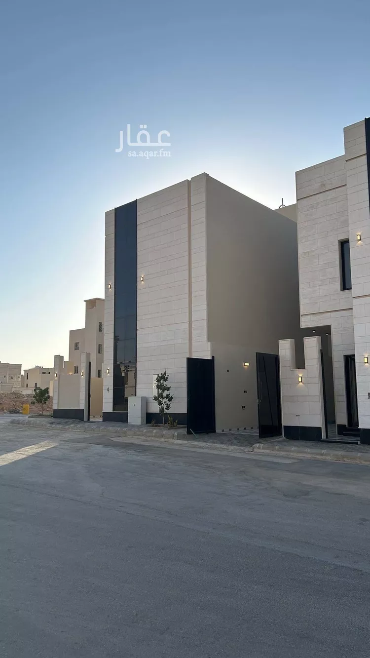 فيلا للبيع في شارع فؤاد محمد عمر توفيق, حي المهدية, مدينة الرياض, منطقة الرياض 8