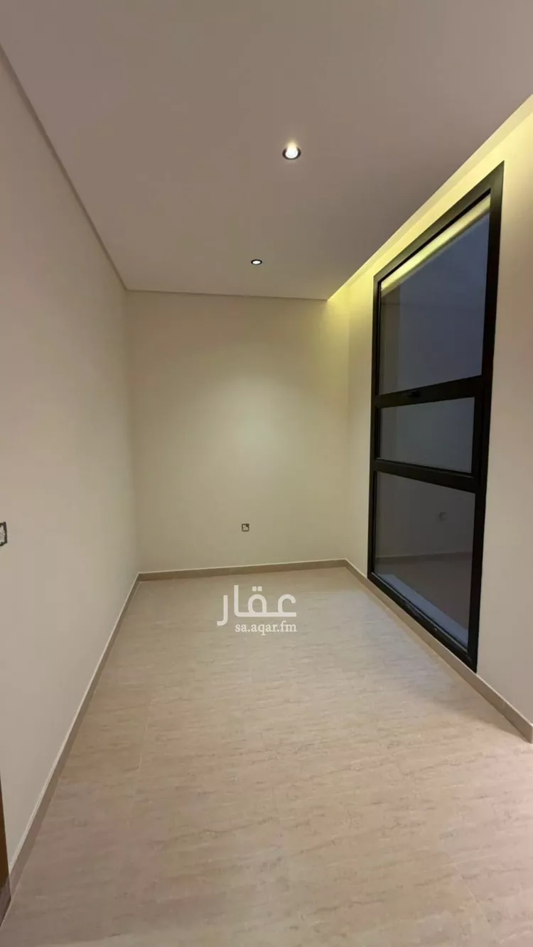 فيلا للبيع في شارع أبي عبدالله محمد بن أيوب, حي المهدية, مدينة الرياض, منطقة الرياض صورة 3