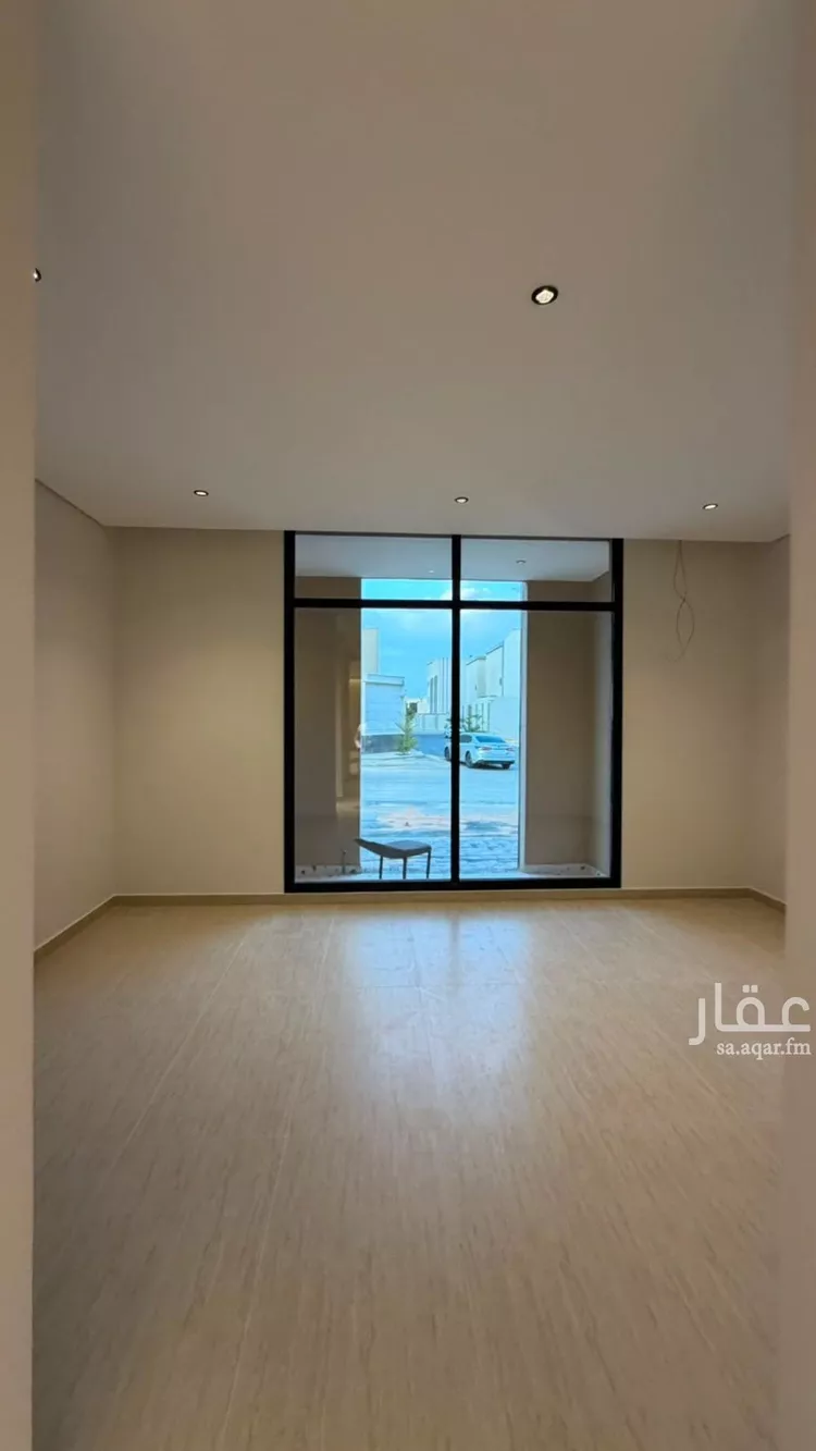 فيلا للبيع في شارع أبي عبدالله محمد بن أيوب, حي المهدية, مدينة الرياض, منطقة الرياض 11