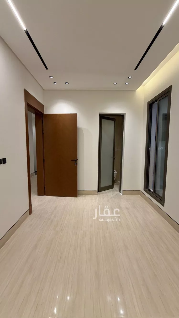 فيلا للبيع في شارع فؤاد محمد عمر توفيق, حي المهدية, مدينة الرياض, منطقة الرياض صورة 5