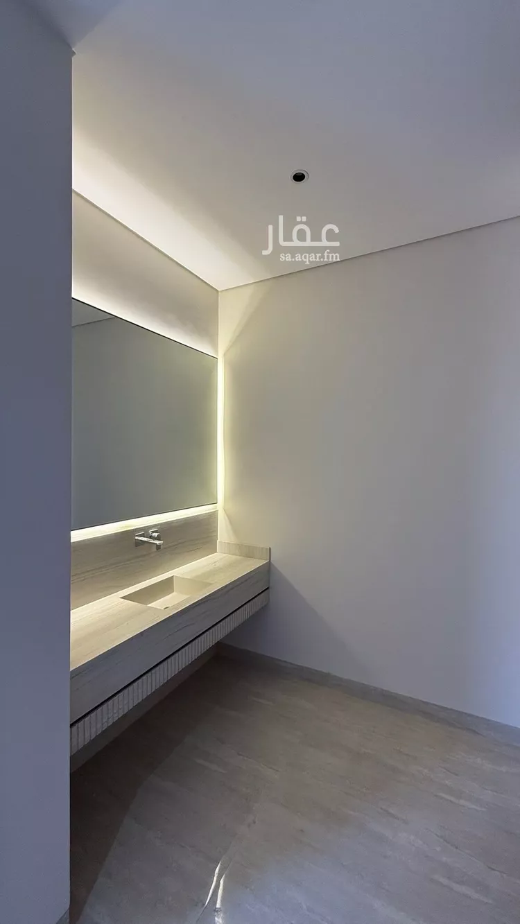 Villa for Sale in Riyadh Al Mahdiyah 16
