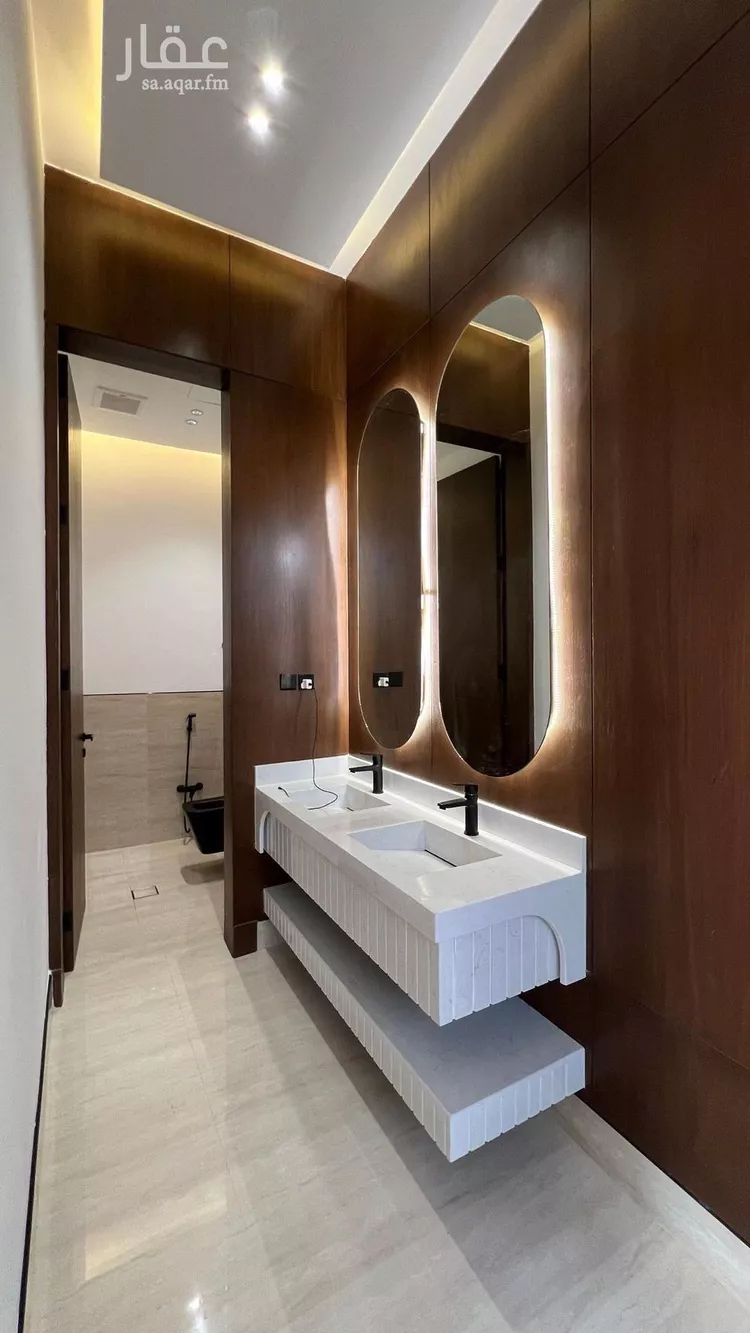 Villa for Sale in Riyadh Al Mahdiyah صورة 2