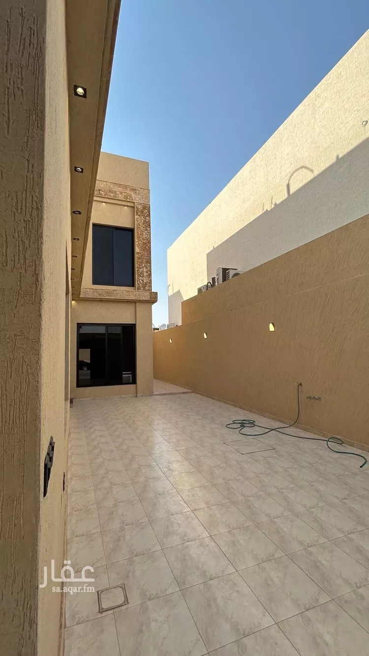 Villa for Sale in Riyadh Al Mahdiyah صورة 5