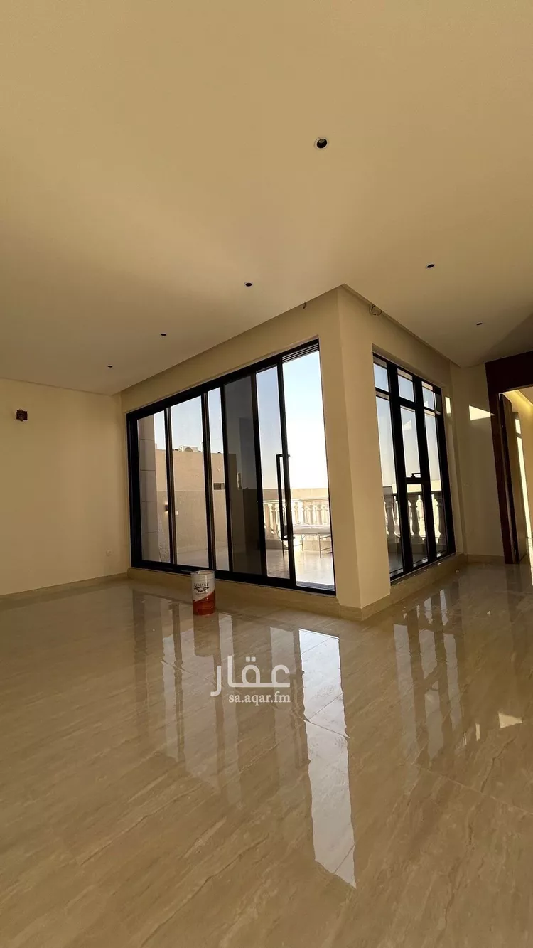 فيلا للبيع في شارع أبي نزار الصنعاني اليمني, حي المهدية, مدينة الرياض, منطقة الرياض صورة 3