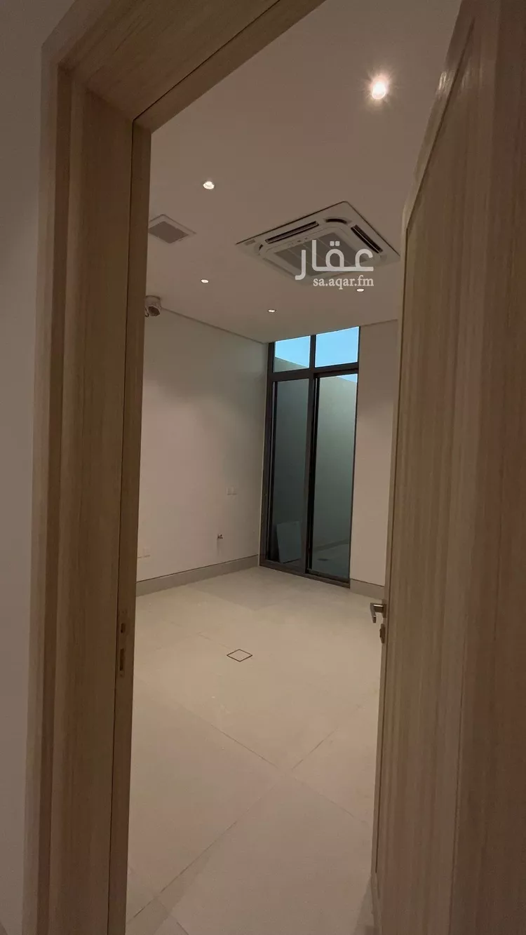 فيلا للبيع في شارع عبدالجبار بن الورد, حي المهدية, مدينة الرياض, منطقة الرياض صورة 5