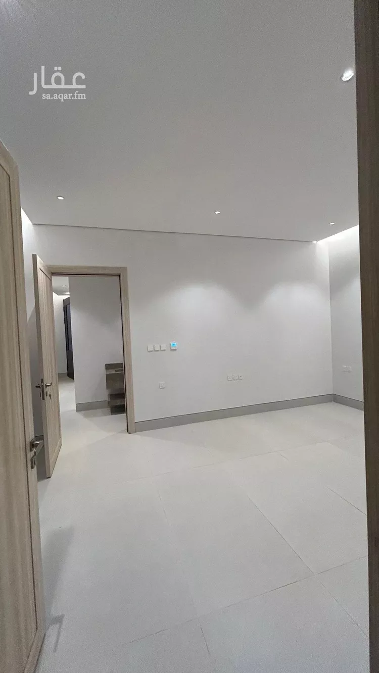 Villa for Sale in Riyadh Al Mahdiyah صورة 3