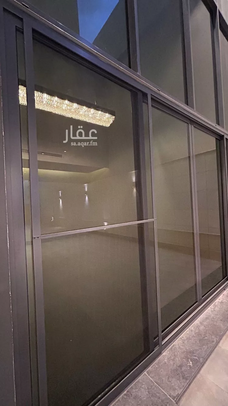 فيلا للبيع في شارع أبي نزار الصنعاني اليمني, حي المهدية, مدينة الرياض, منطقة الرياض 16