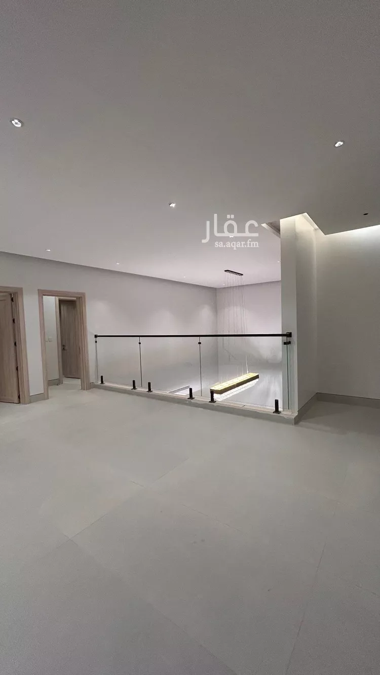 فيلا للبيع في شارع أبي نزار الصنعاني اليمني, حي المهدية, مدينة الرياض, منطقة الرياض 15