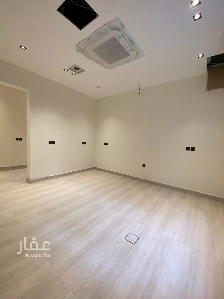 Villa for Sale in Riyadh Al Mahdiyah صورة 4