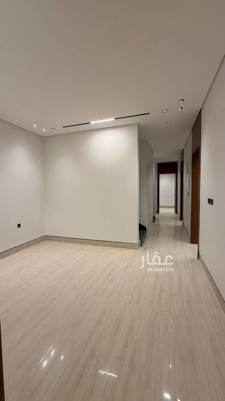 فيلا للبيع في شارع عبدالجبار بن الورد, حي المهدية, مدينة الرياض, منطقة الرياض صورة 2