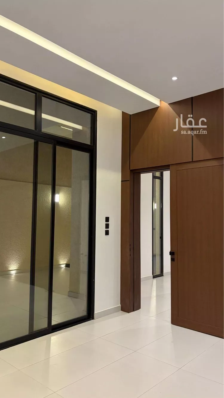 فيلا للبيع في شارع عبدالجبار بن الورد, حي المهدية, مدينة الرياض, منطقة الرياض 12