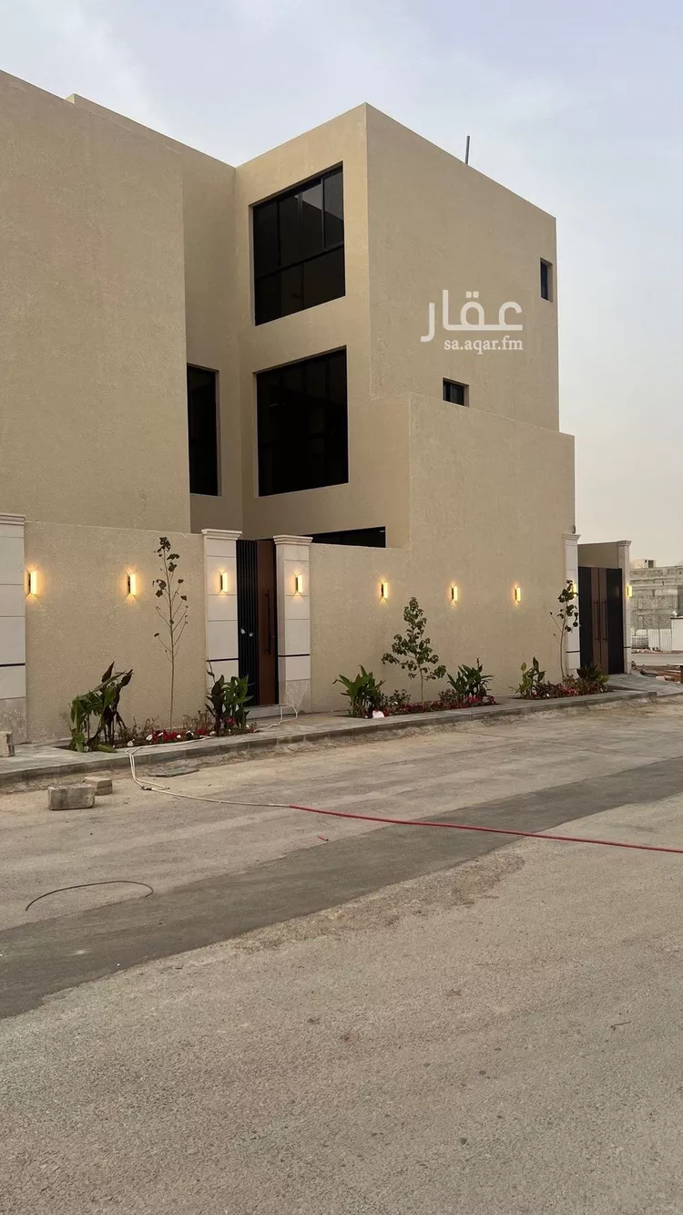Villa for Sale in Riyadh Al Mahdiyah صورة 5