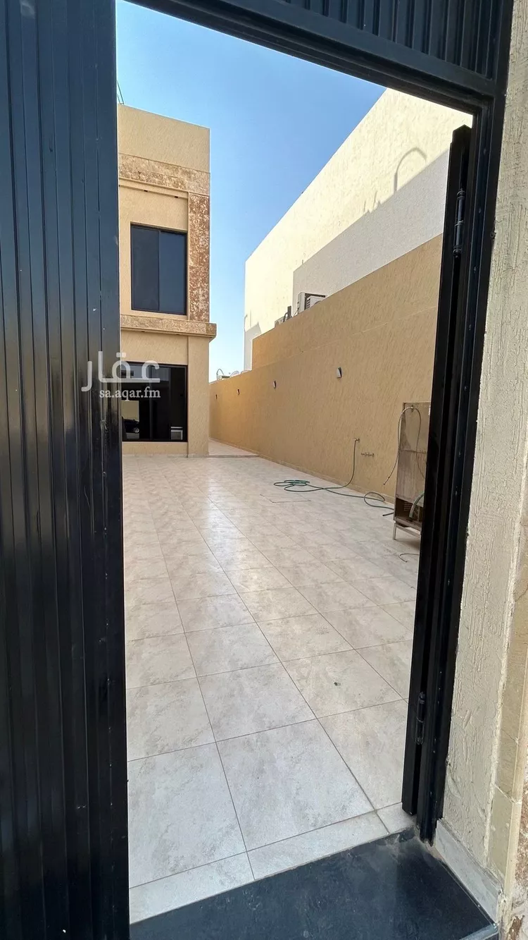 Villa for Sale in Riyadh Al Mahdiyah صورة 4