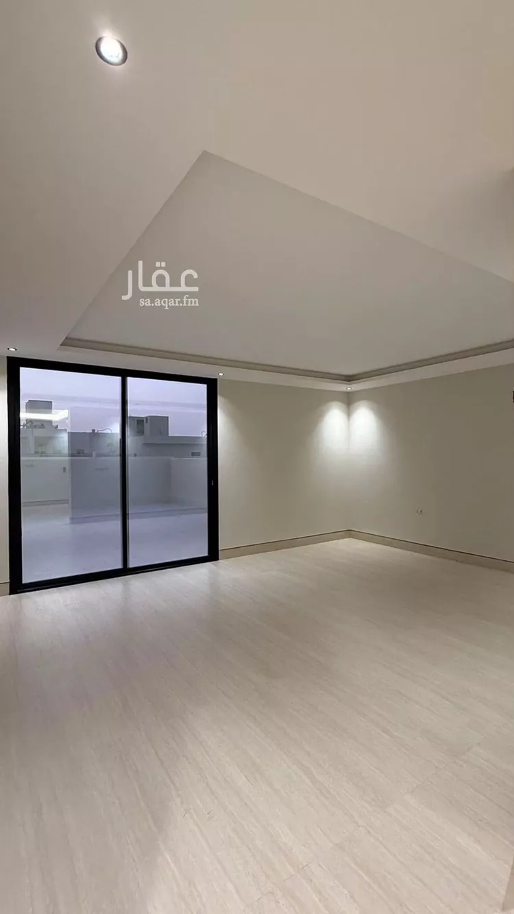 فيلا للبيع في شارع عبدالجبار بن الورد, حي المهدية, مدينة الرياض, منطقة الرياض 6