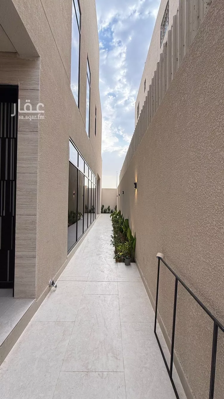 Villa for Sale in Riyadh Al Mahdiyah 6
