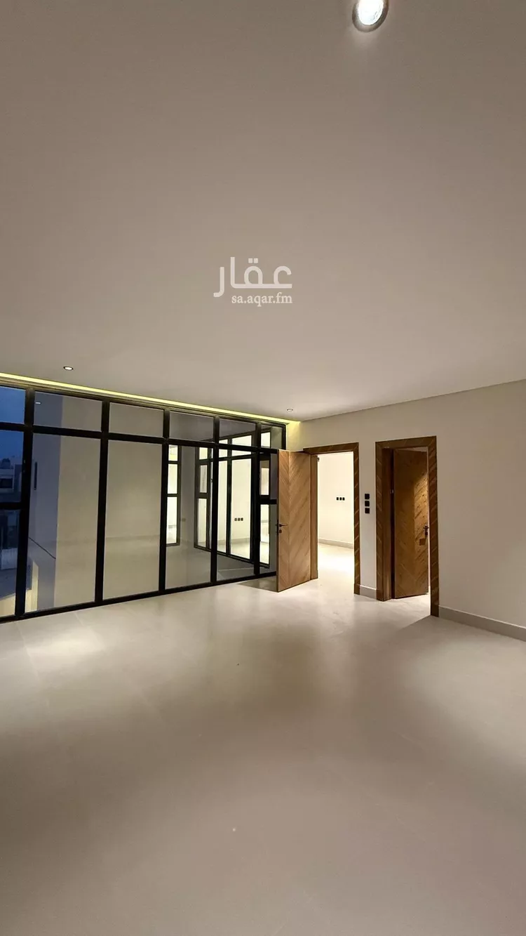 فيلا للبيع في شارع محمد بن أبي بكر القيم, حي المهدية, مدينة الرياض, منطقة الرياض صورة 5