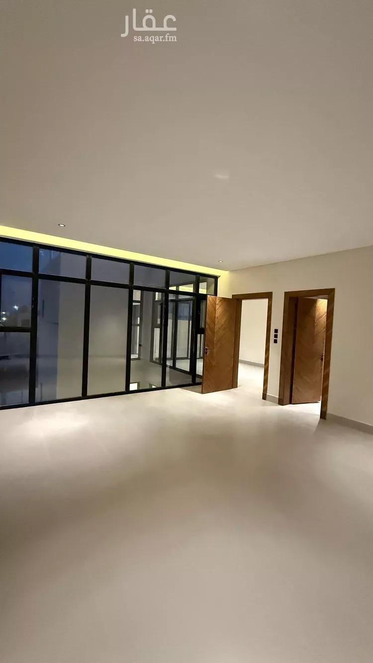 فيلا للبيع في شارع محمد بن أبي بكر القيم, حي المهدية, مدينة الرياض, منطقة الرياض صورة 3