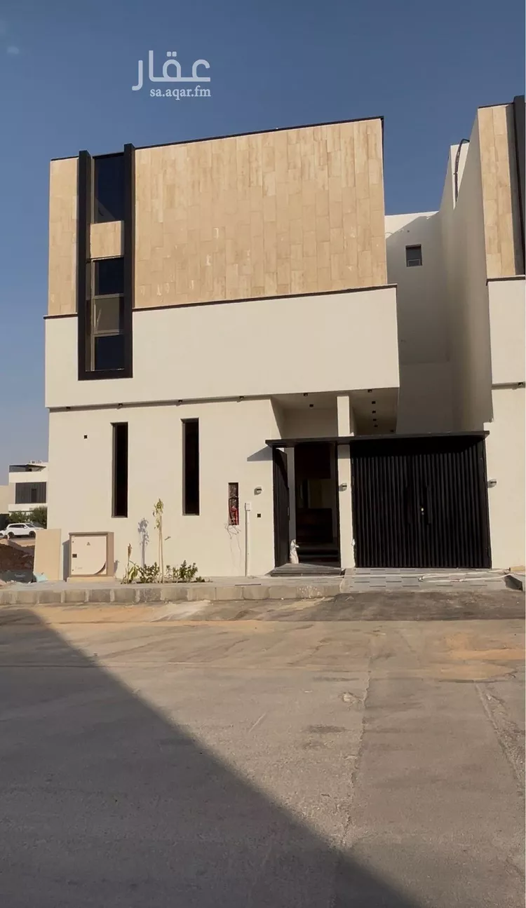 Villa for Sale in Riyadh Al Mahdiyah