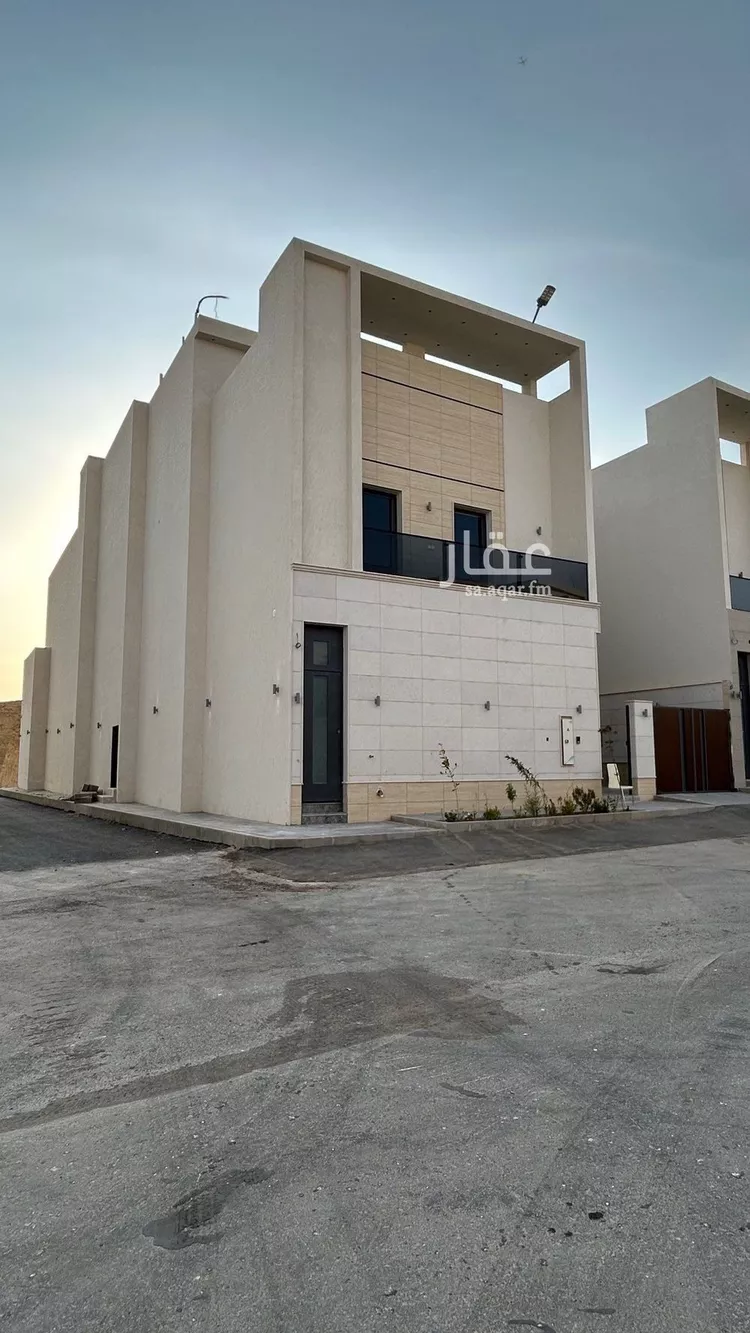 فيلا للبيع في شارع عبدالجبار بن الورد, حي المهدية, مدينة الرياض, منطقة الرياض