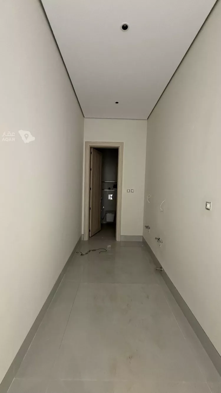 فيلا للبيع في شارع عبدالجبار بن الورد, حي المهدية, مدينة الرياض, منطقة الرياض 13