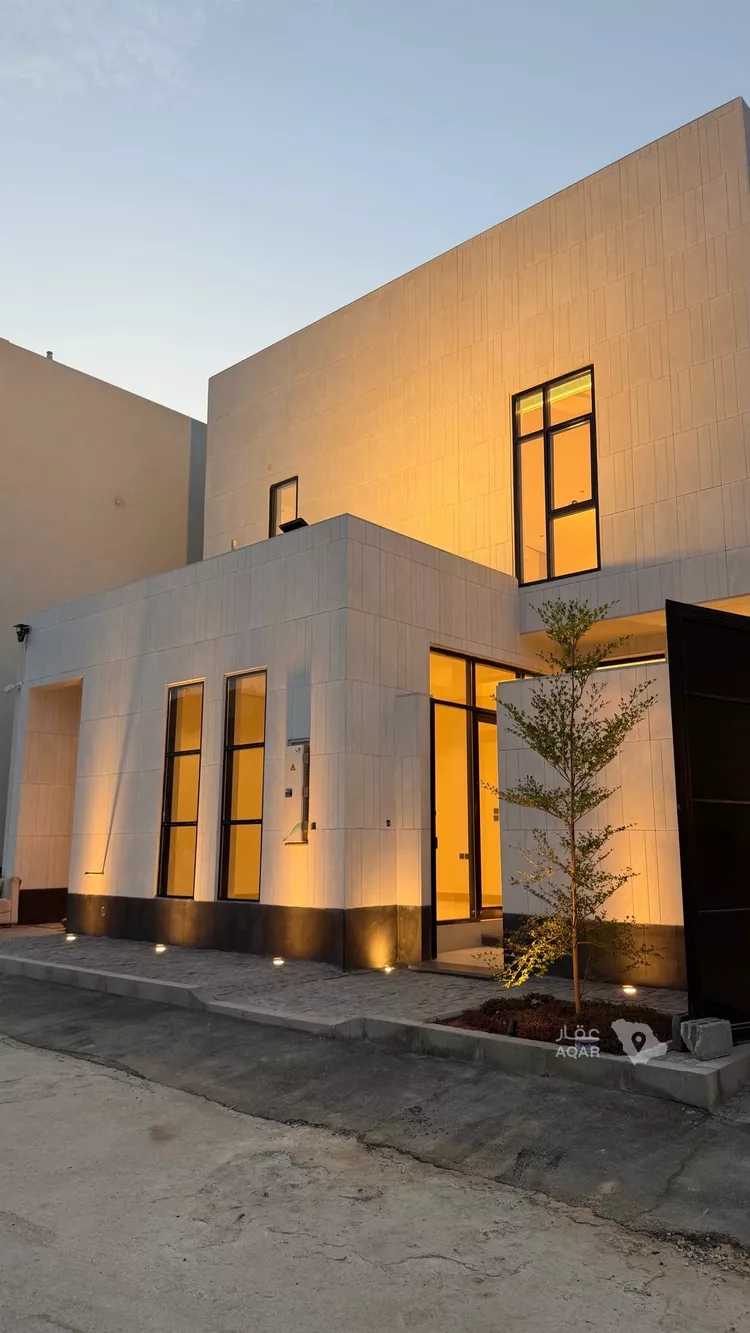 فيلا للبيع في شارع المهدية, حي المهدية, مدينة الرياض, منطقة الرياض 5