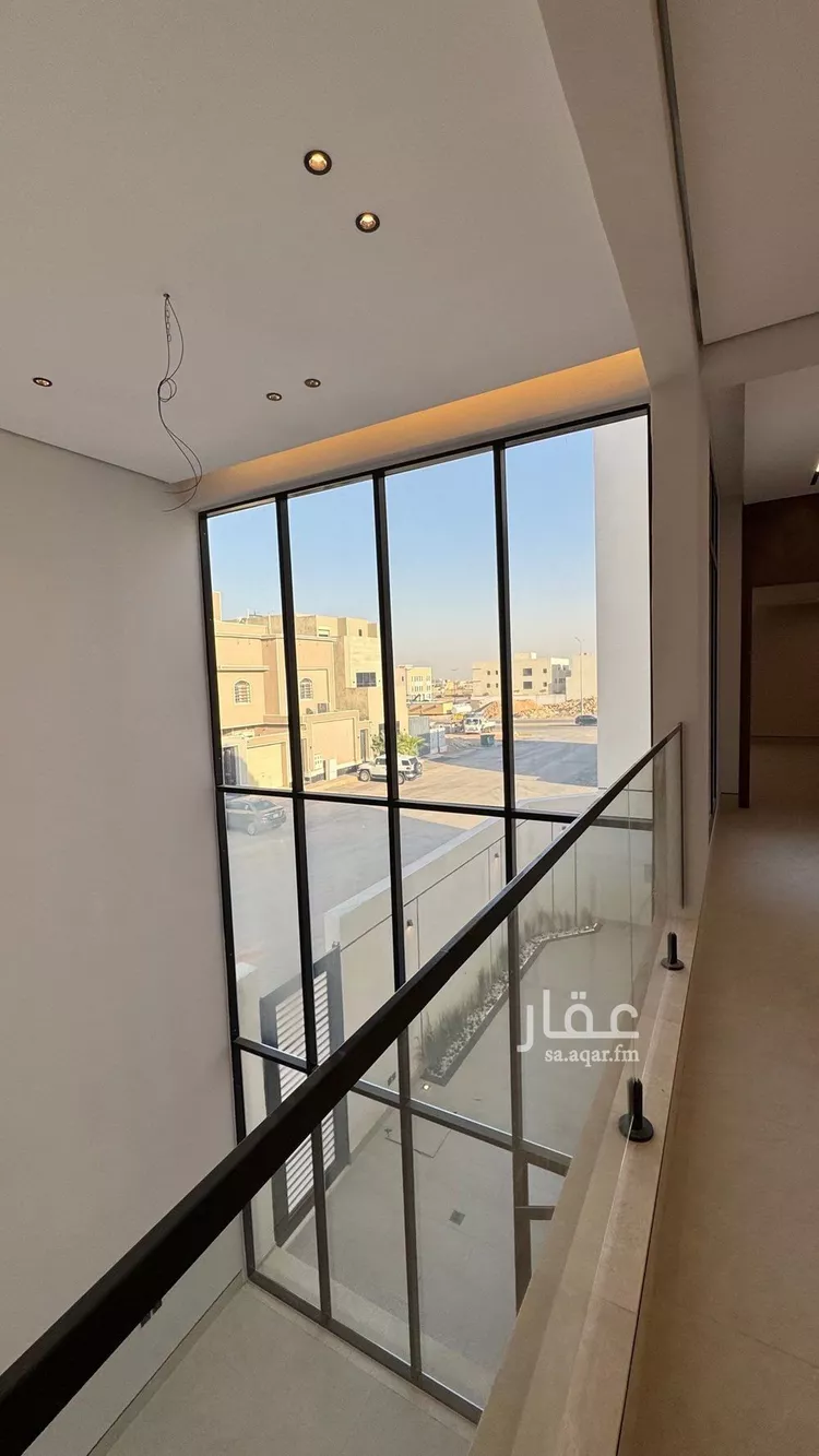 فيلا للبيع في شارع محمد بن أبي بكر القيم, حي المهدية, مدينة الرياض, منطقة الرياض صورة 5