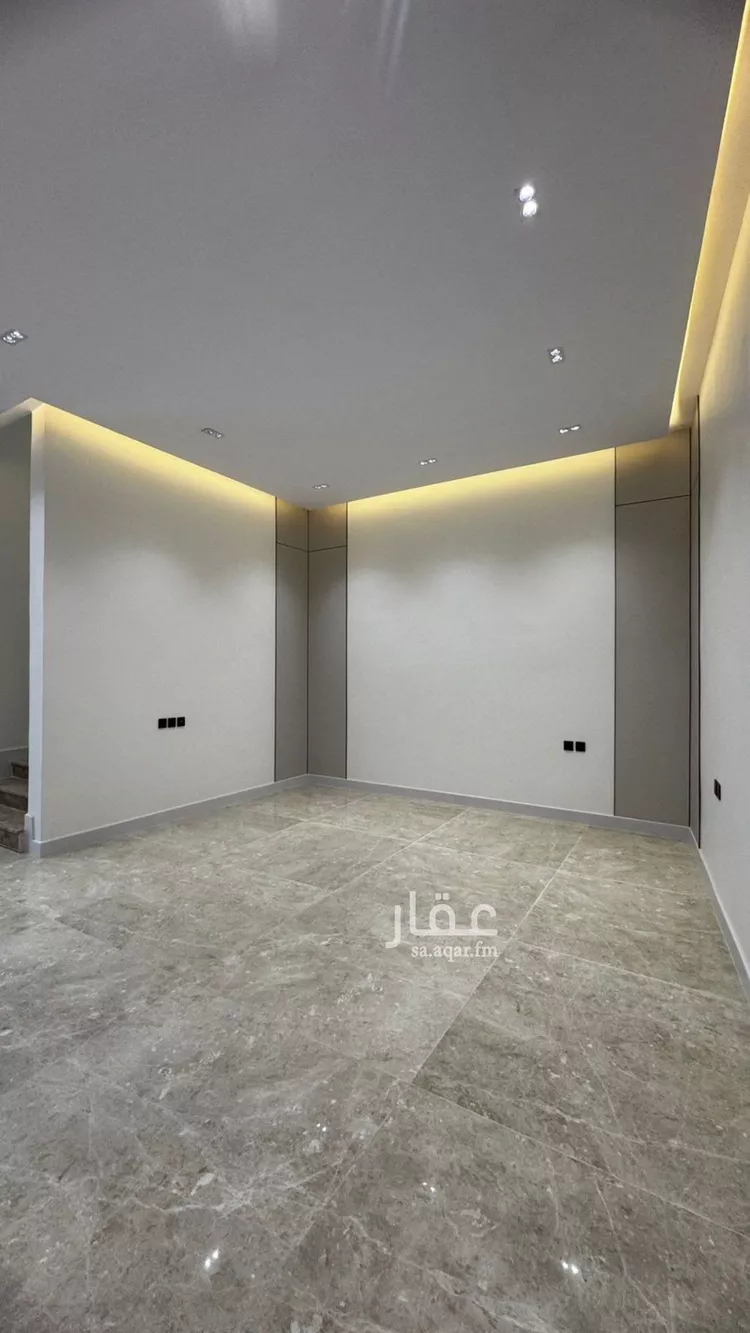 فيلا للبيع في شارع محمد بن أبي بكر القيم, حي المهدية, مدينة الرياض, منطقة الرياض صورة 2