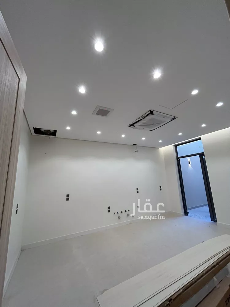 فيلا للبيع في شارع محمد بن أبي بكر القيم, حي المهدية, مدينة الرياض, منطقة الرياض صورة 2