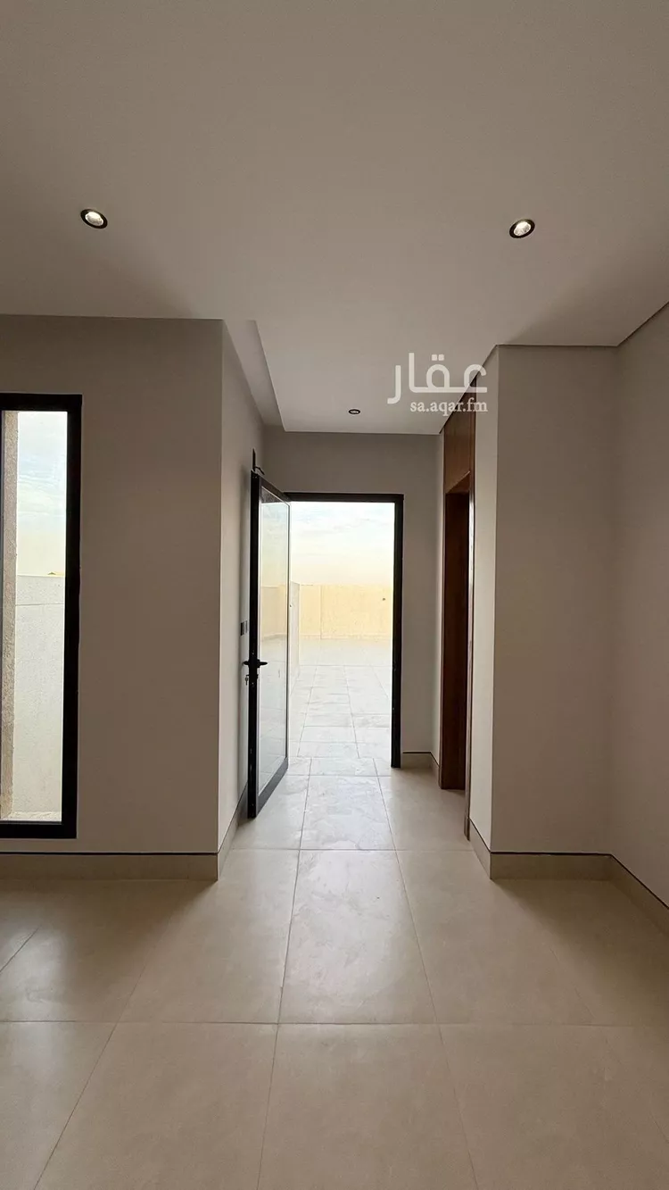 فيلا للبيع في شارع محمد بن أبي بكر القيم, حي المهدية, مدينة الرياض, منطقة الرياض صورة 5