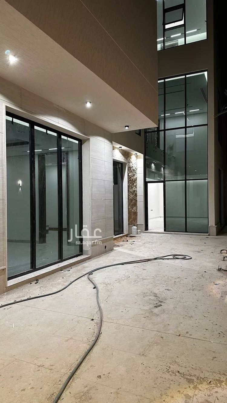 فيلا للبيع في شارع إسماعيل بن حماد, حي المهدية, مدينة الرياض, منطقة الرياض صورة 4