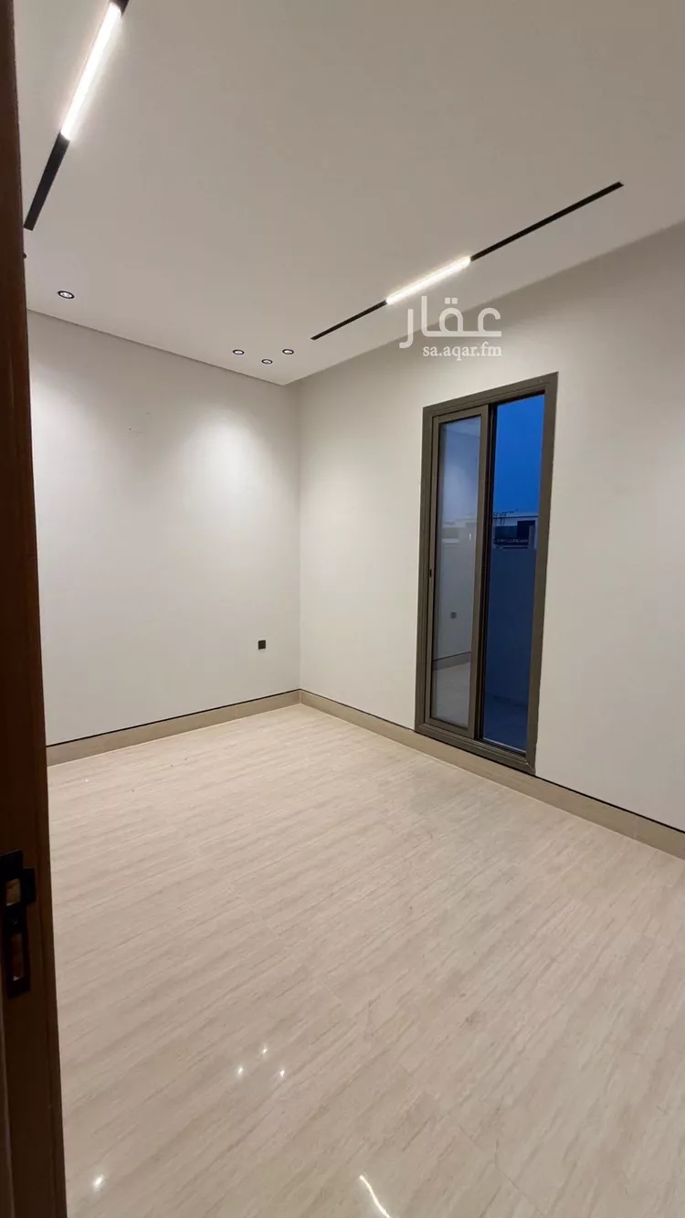 فيلا للبيع في شارع أبي زرعة الهمذاني, حي المهدية, مدينة الرياض, منطقة الرياض 13