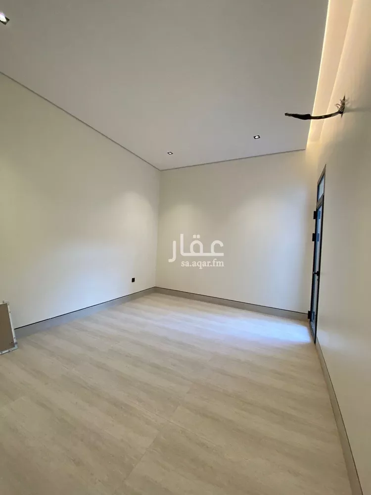فيلا للبيع في شارع فؤاد محمد عمر توفيق, حي المهدية, مدينة الرياض, منطقة الرياض 14