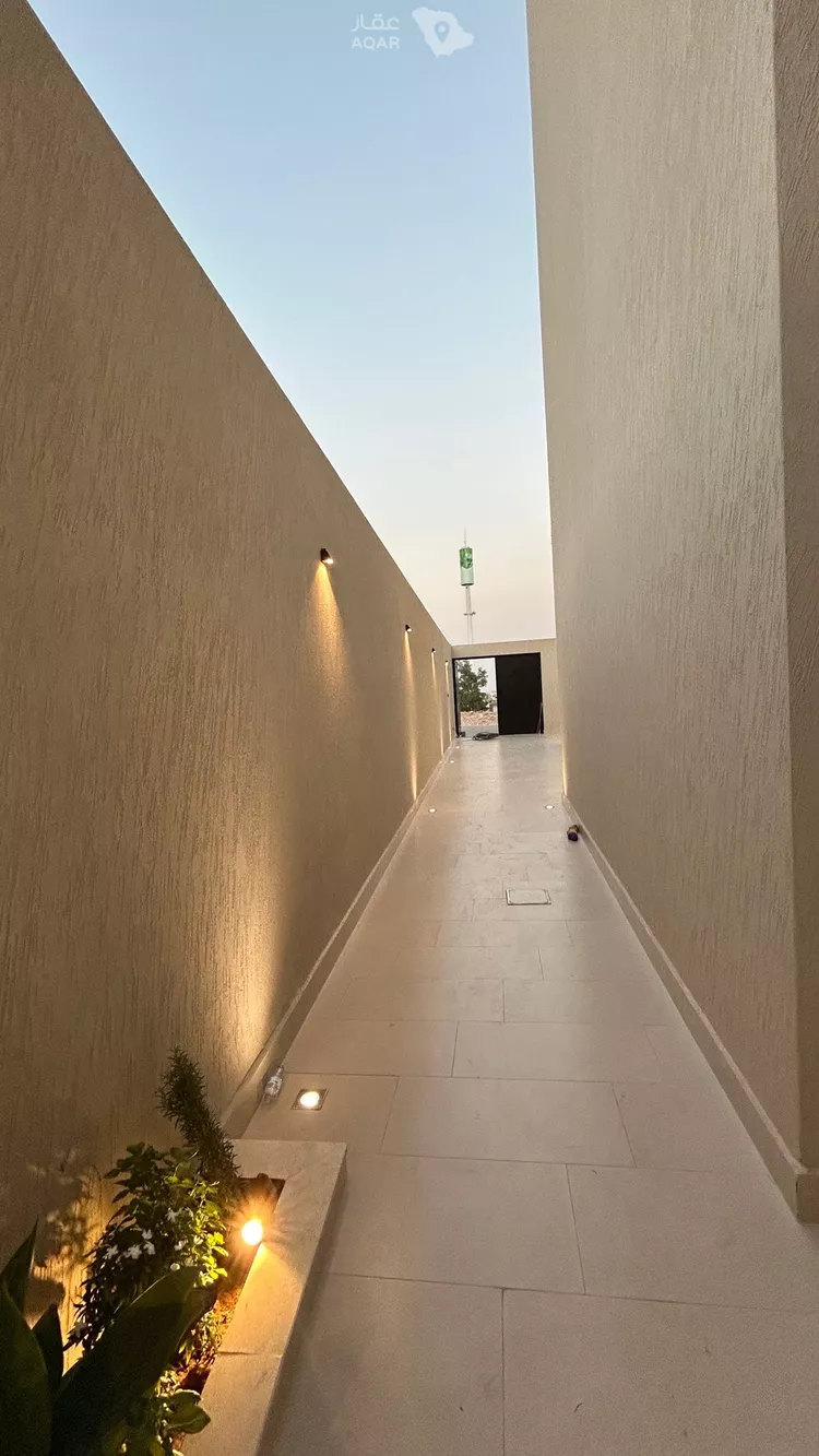 فيلا للبيع في شارع عبدالقادر بن عبدالوارث, حي المهدية, مدينة الرياض, منطقة الرياض صورة 4