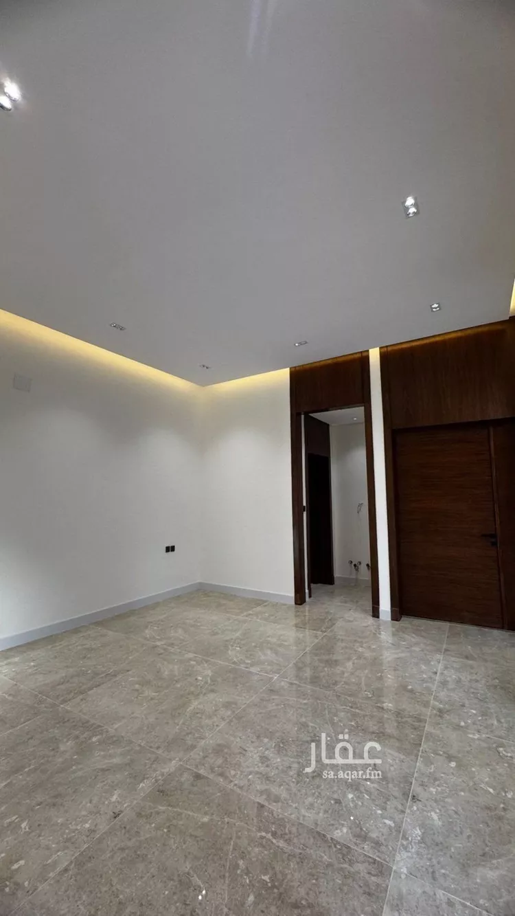 فيلا للبيع في شارع محمد بن أبي بكر القيم, حي المهدية, مدينة الرياض, منطقة الرياض صورة 4