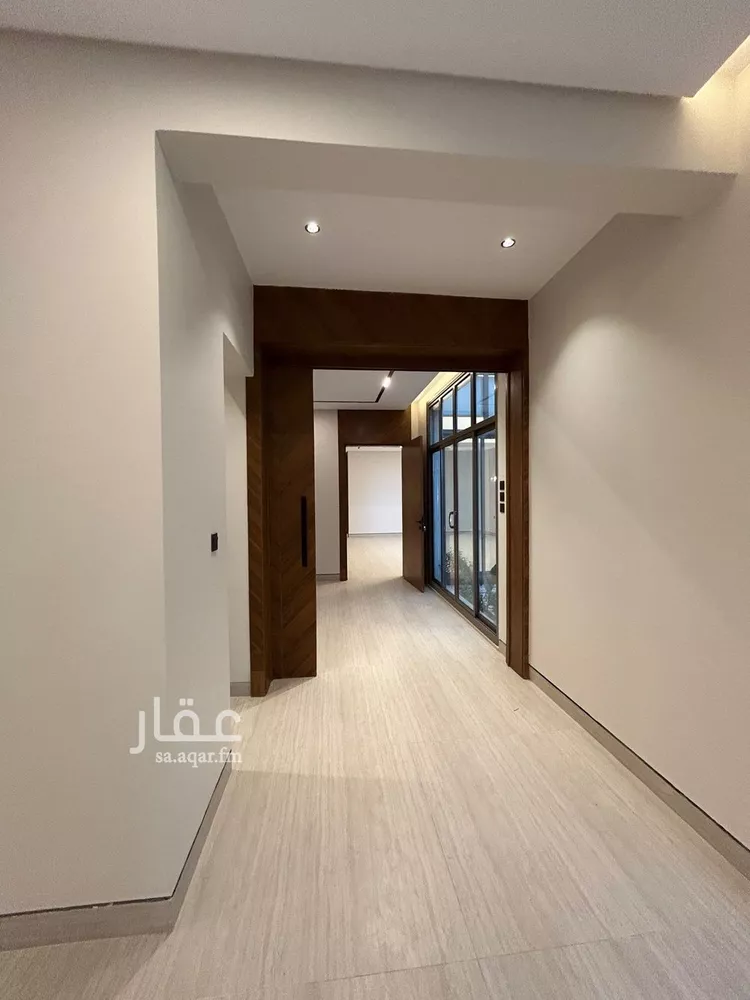 فيلا للبيع في شارع محمد بن أبي بكر القيم, حي المهدية, مدينة الرياض, منطقة الرياض صورة 4