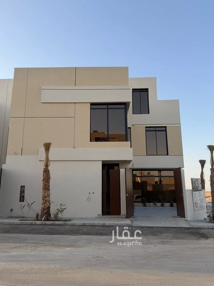 Villa for Sale in Riyadh Al Mahdiyah صورة 4