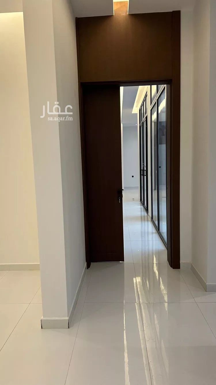 فيلا للبيع في شارع محمد بن أبي بكر القيم, حي المهدية, مدينة الرياض, منطقة الرياض صورة 4