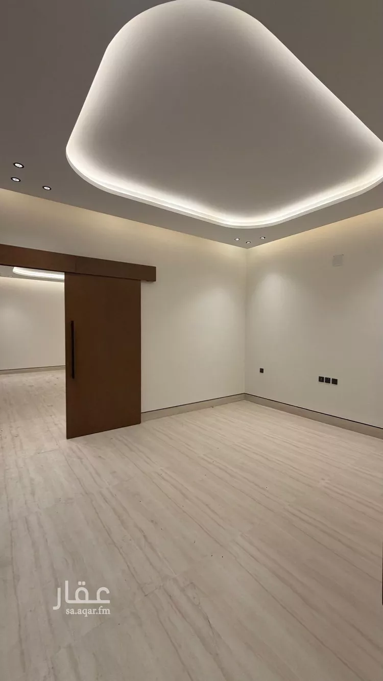 فيلا للبيع في شارع عبدالجبار بن الورد, حي المهدية, مدينة الرياض, منطقة الرياض 8