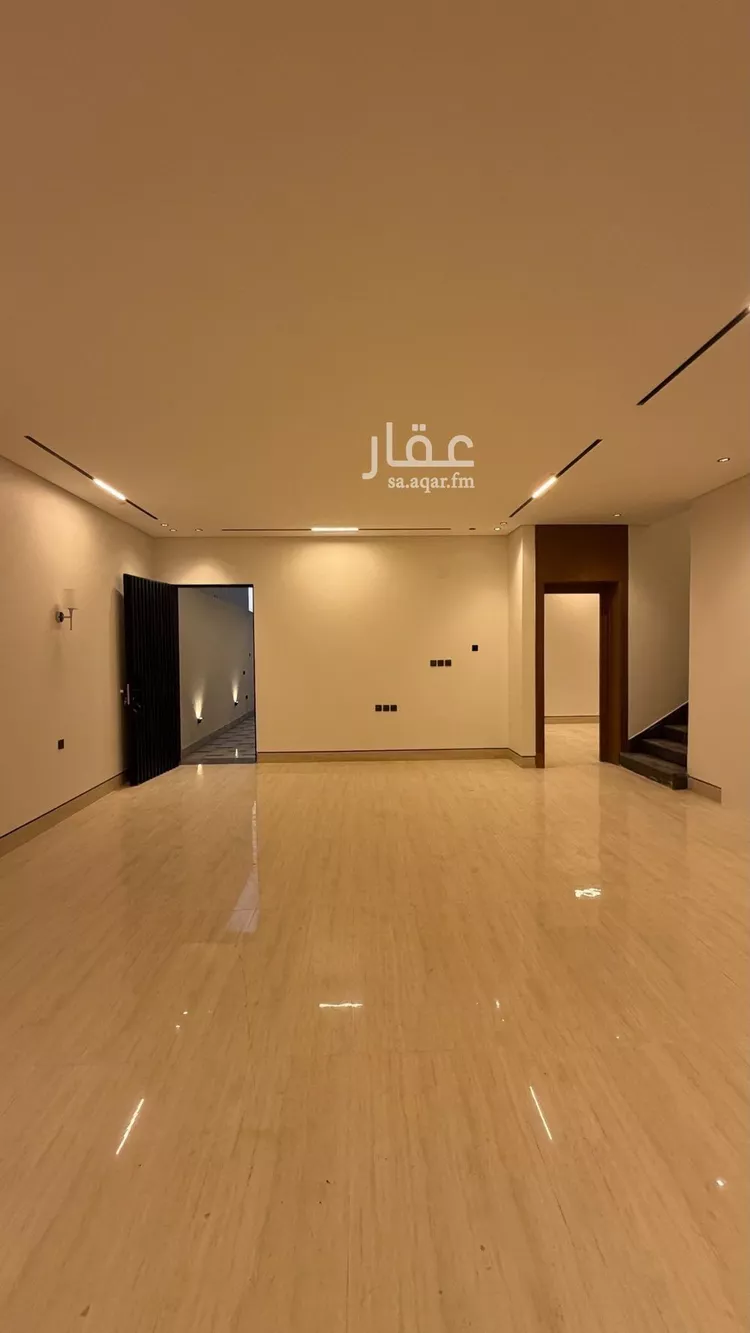 فيلا للبيع في شارع محمد بن أبي بكر القيم, حي المهدية, مدينة الرياض, منطقة الرياض صورة 3