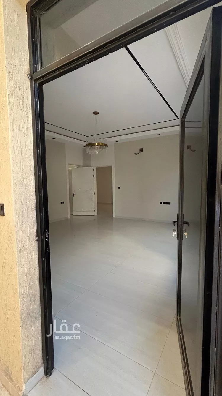 Villa for Sale in Riyadh Al Mahdiyah صورة 3