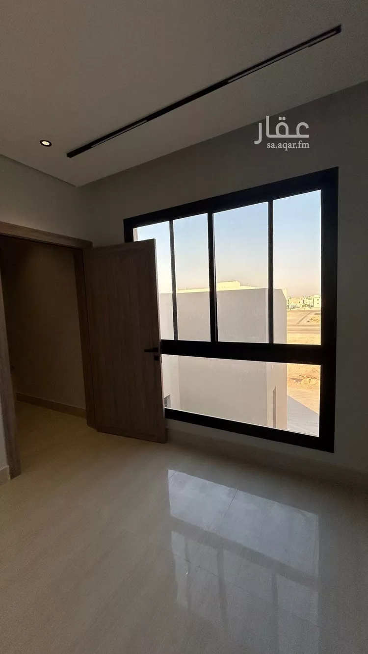 فيلا للبيع في شارع فؤاد محمد عمر توفيق, حي المهدية, مدينة الرياض, منطقة الرياض صورة 5