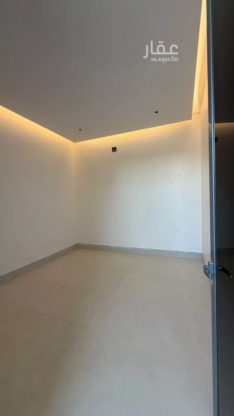 Villa for Sale in Riyadh Al Mahdiyah صورة 4