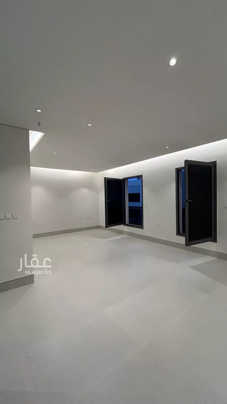 فيلا للبيع في شارع عبدالجبار بن الورد, حي المهدية, مدينة الرياض, منطقة الرياض 6