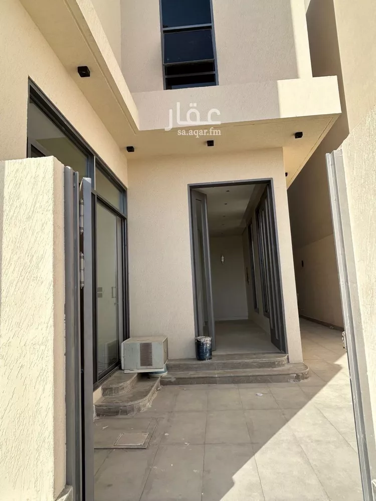 فيلا للبيع في شارع أحمد مفتي المكي الحنفي, حي المهدية, مدينة الرياض, منطقة الرياض صورة 3