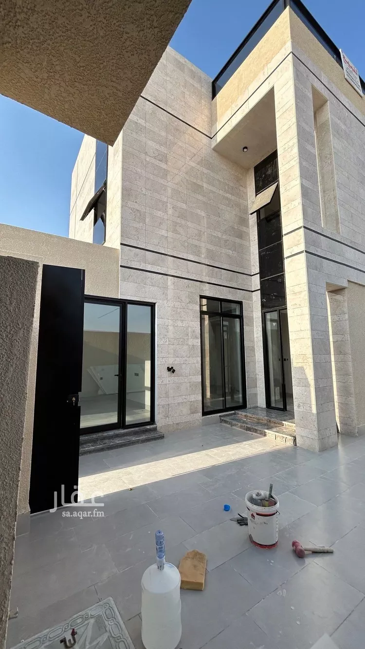 فيلا للبيع في شارع فؤاد محمد عمر توفيق, حي المهدية, مدينة الرياض, منطقة الرياض صورة 2