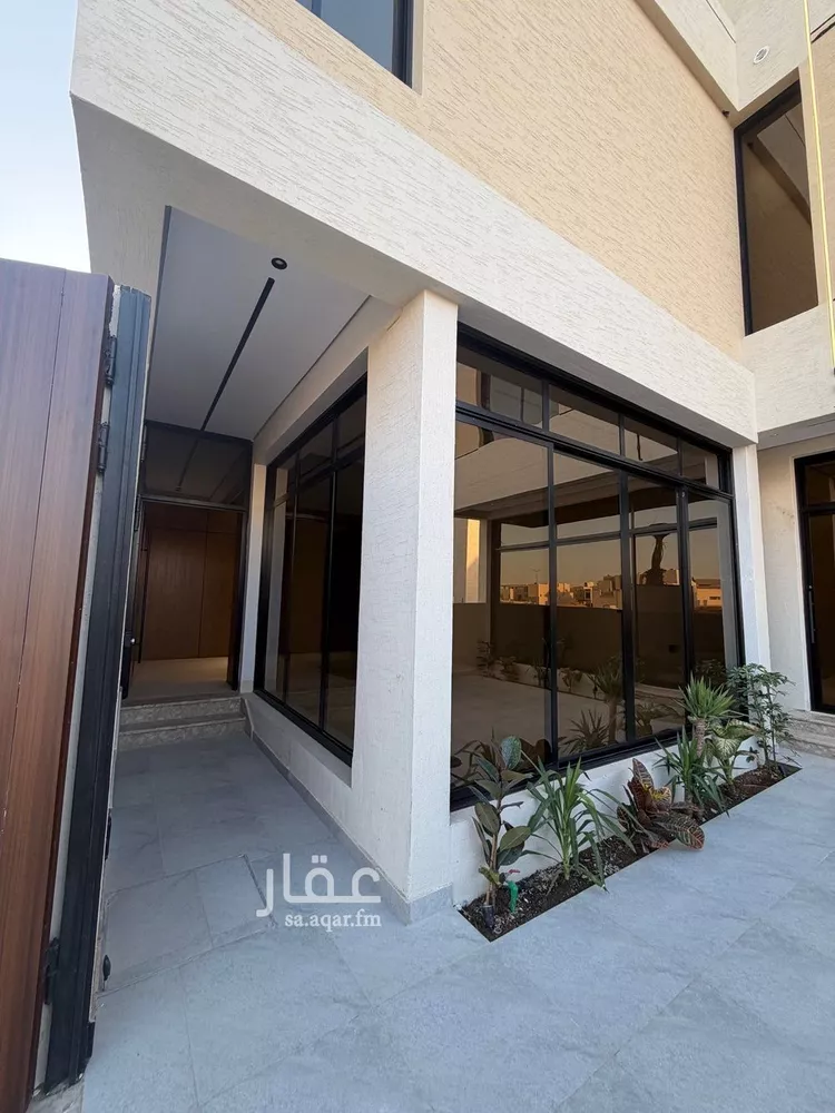 Villa for Sale in Riyadh Al Mahdiyah صورة 3