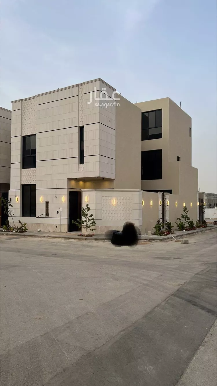 Villa for Sale in Riyadh Al Mahdiyah صورة 2