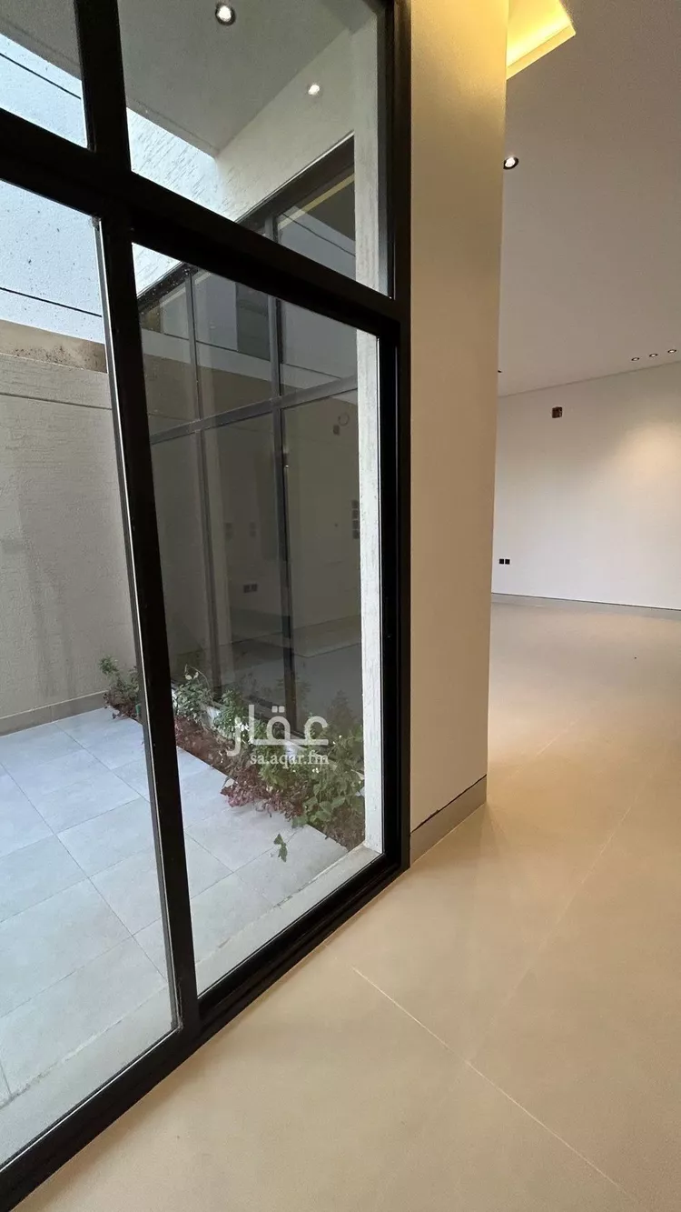 فيلا للبيع في شارع إسماعيل الصائغ, حي المهدية, مدينة الرياض, منطقة الرياض صورة 5