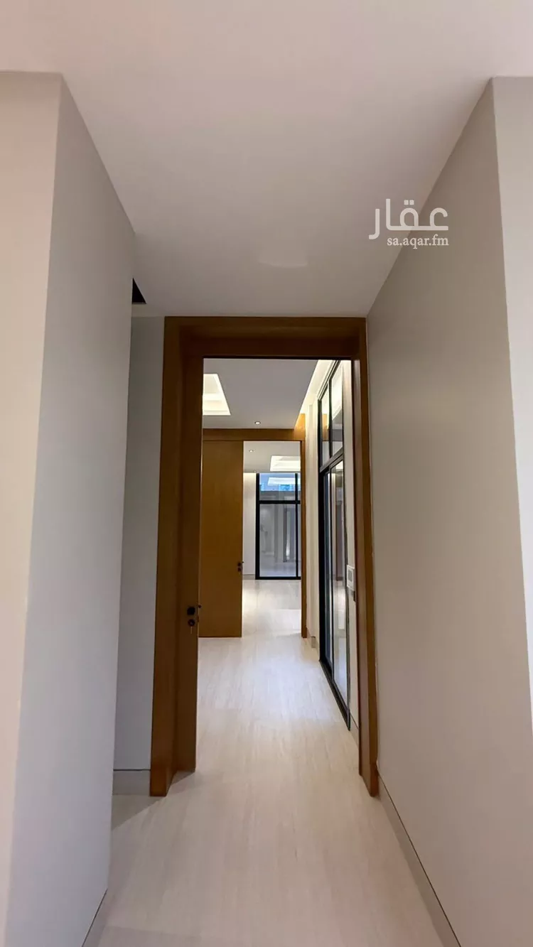 فيلا للبيع في شارع الكمال بن طلحة, حي المهدية, مدينة الرياض, منطقة الرياض صورة 5
