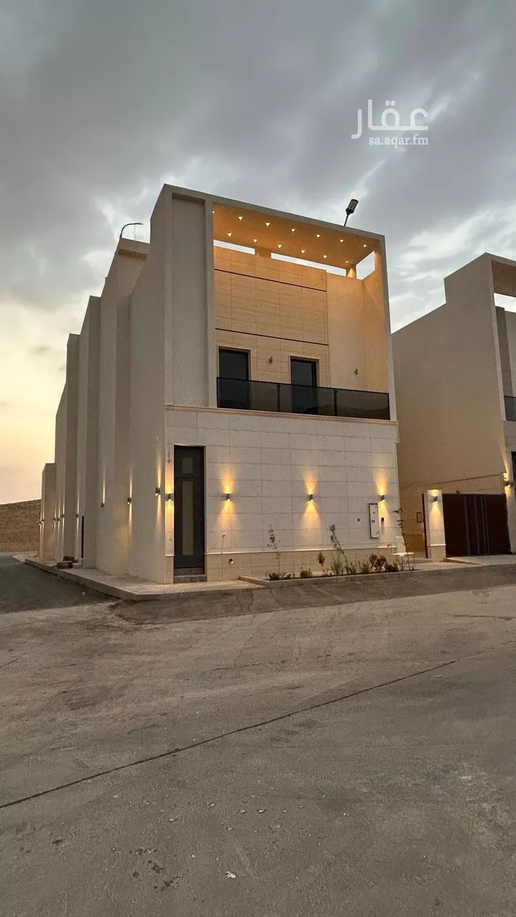 Villa for Sale in Riyadh Al Mahdiyah